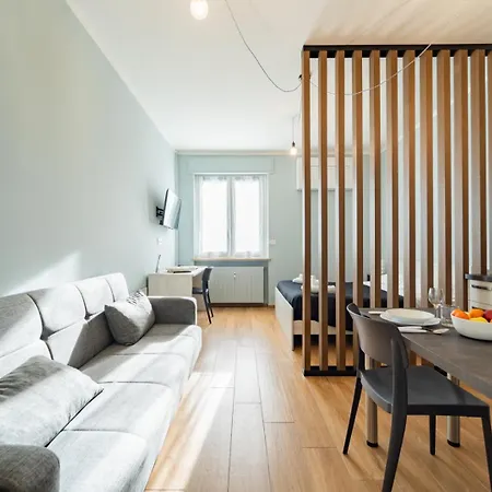 Movie Apartment *